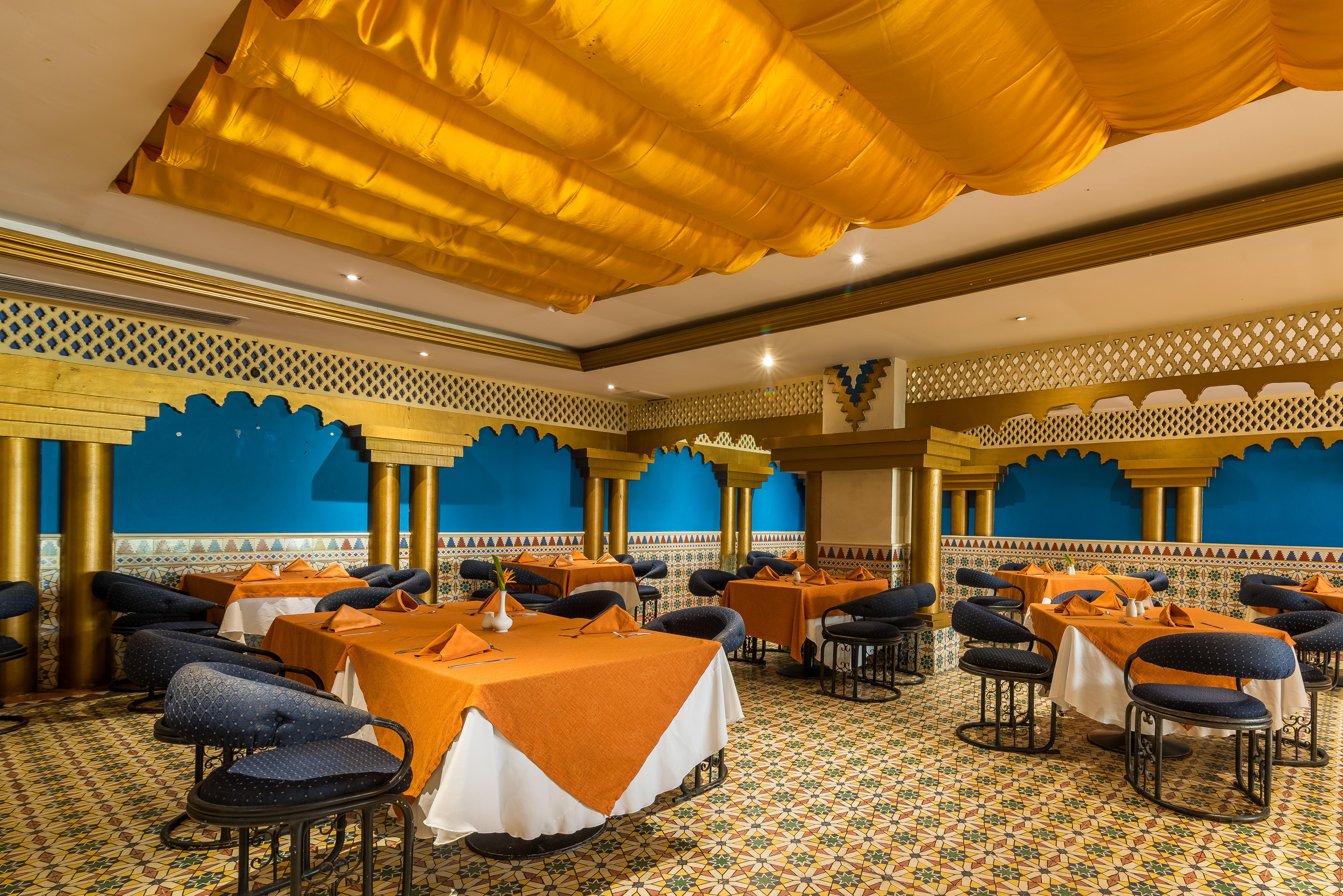 Hotel Faranda Express Puerta Del Sol Barranquilla, A Member Of Radisson Individuals Баранкила Екстериор снимка