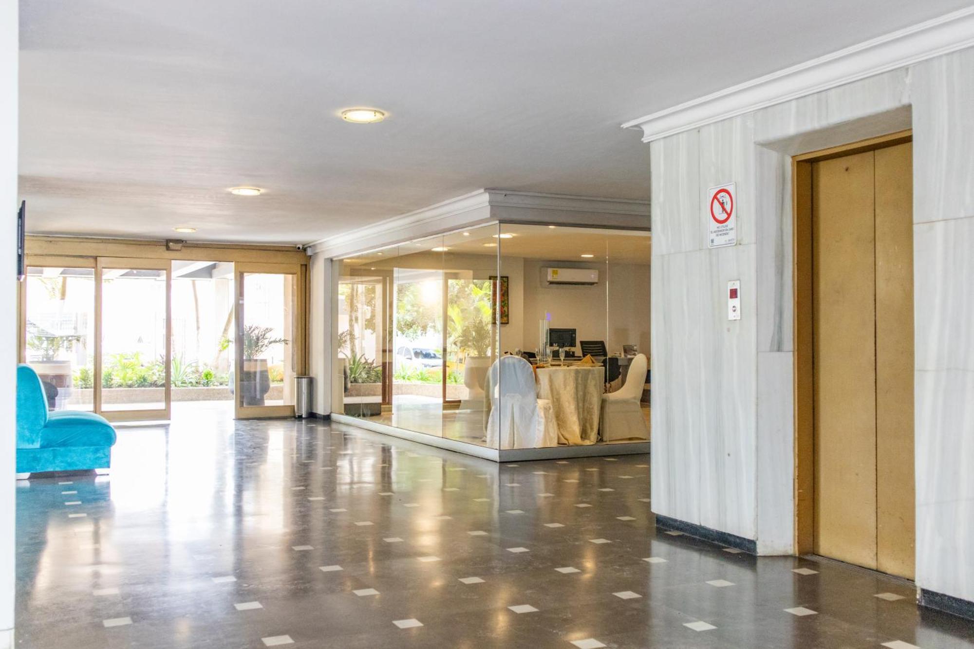 Hotel Faranda Express Puerta Del Sol Barranquilla, A Member Of Radisson Individuals Баранкила Екстериор снимка