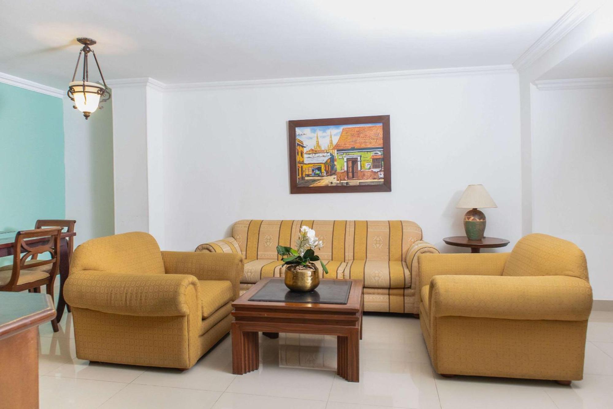 Hotel Faranda Express Puerta Del Sol Barranquilla, A Member Of Radisson Individuals Баранкила Екстериор снимка